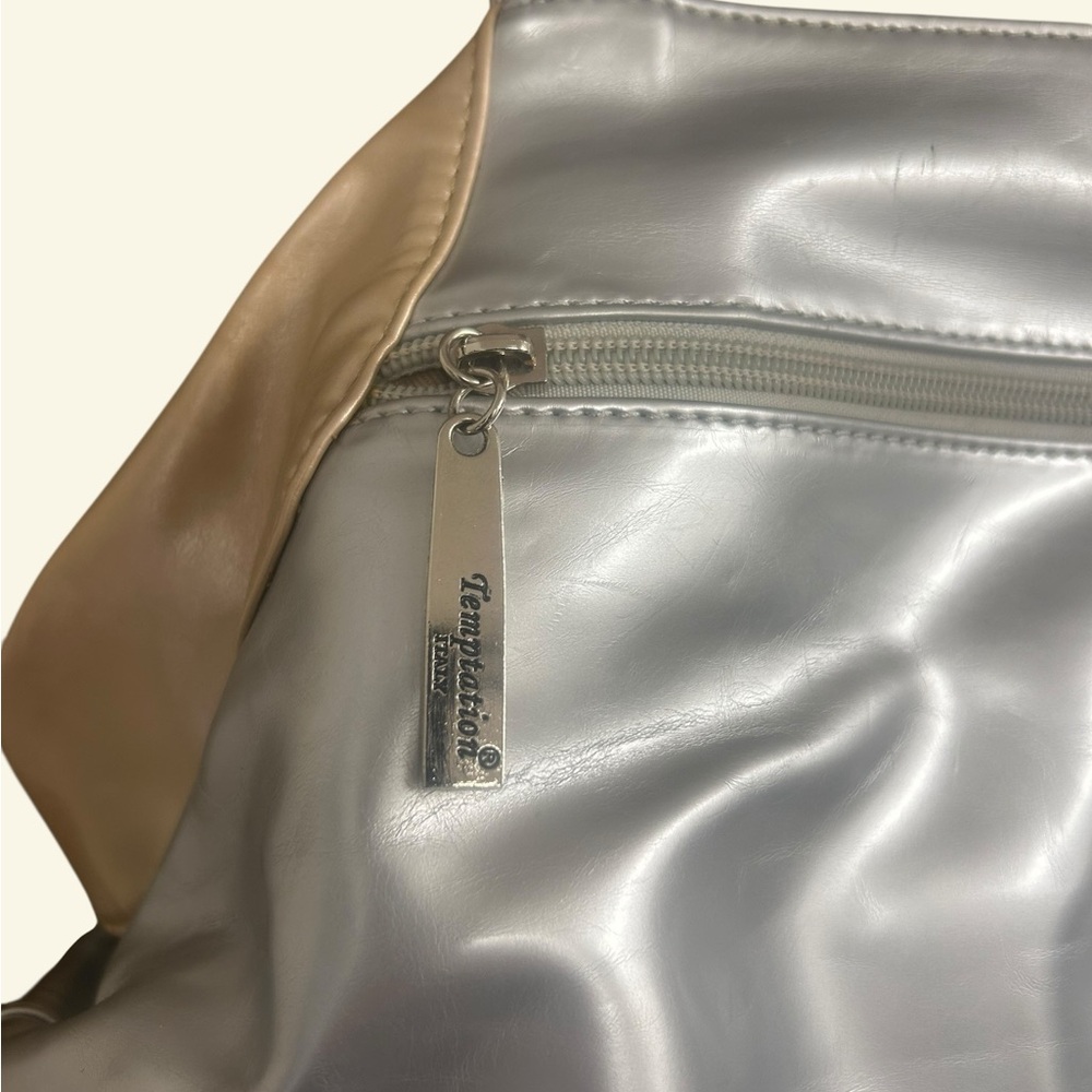 Temptation Italy Beige and Silver Rose shaped Women's Handbag - Picture 2 of 2